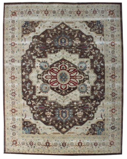 Heritage Elegance Hand knotted Traditional Heriz Brown Rug (Heriz)