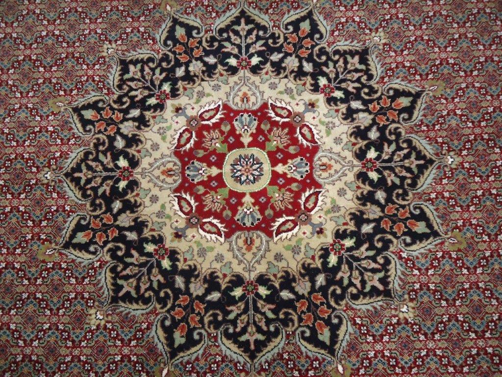 Majestic Medallion Hand knotted Traditional Mahi-12 Red Cream Rug (MW-19)