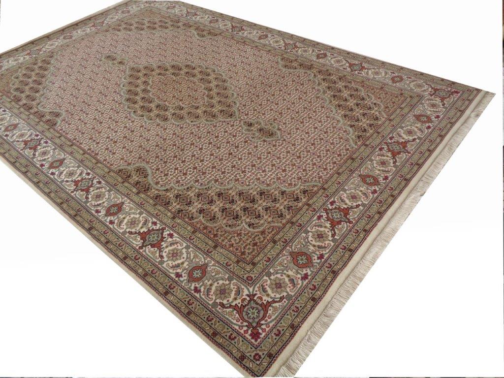 Traditional Hand knotted Traditional Mahi Cream Rug (MW-73)
