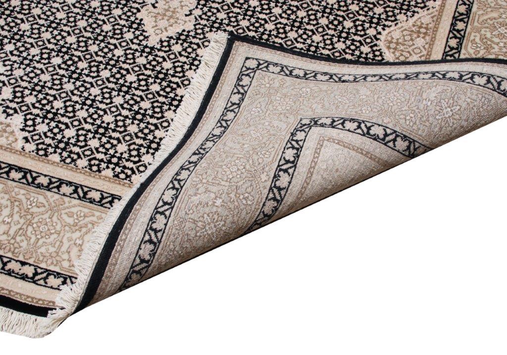 Classic Persian Hand knotted Traditional Mahi Silk -22 Black Cream Rug (MWS-12)