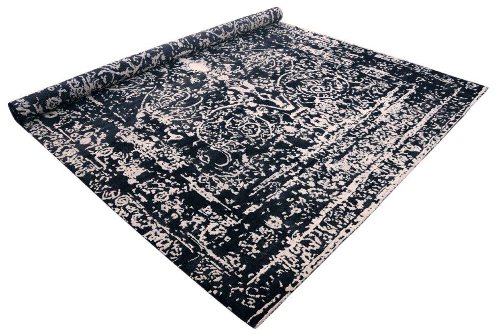 Midnight Elegance Hand knotted Transitional Black Rug (HK-82)