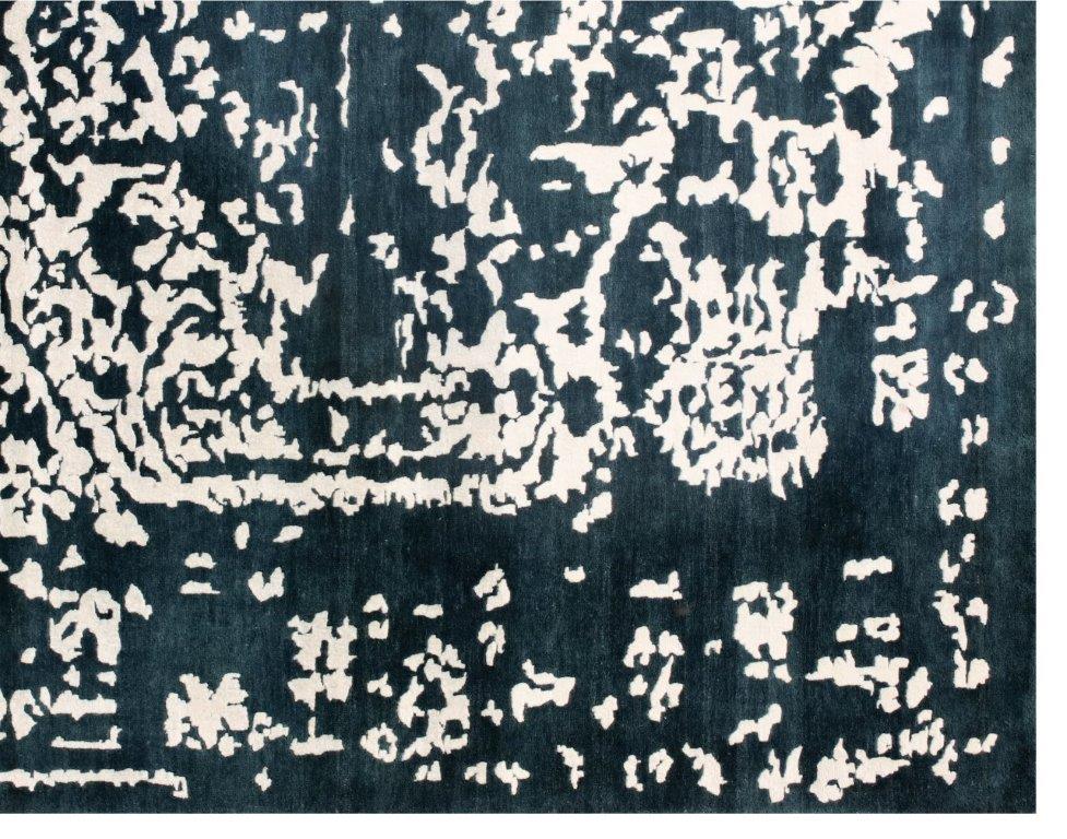 Royal Elegance Hand knotted Transitional Blue Cream Rug (HK-5599)