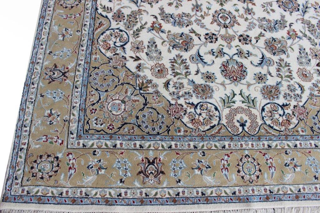 Hand knotted Traditional Nain 2 Cream Rug (NN-15)