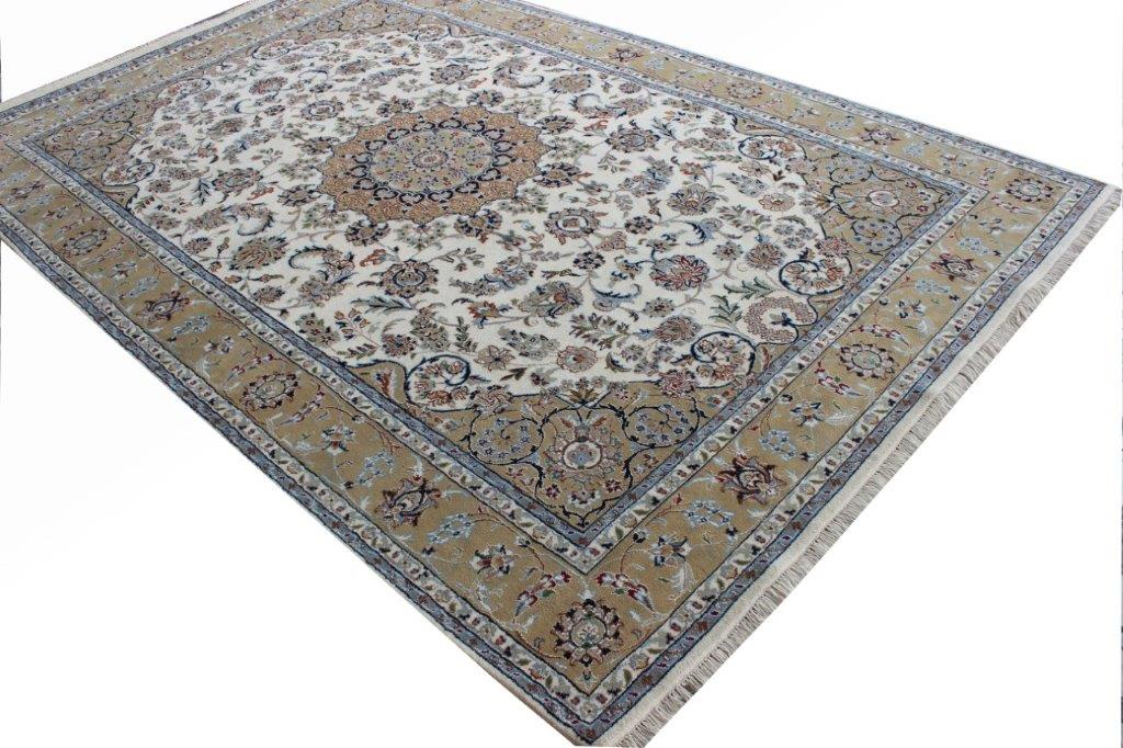 Hand knotted Traditional Nain 2 Cream Rug (NN-15)